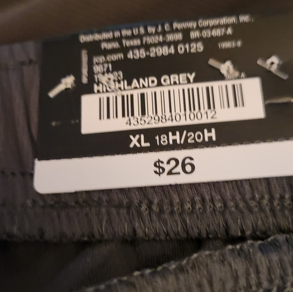 2 Pairs of Husky Boys Activewear Pants - Picture 4 of 4